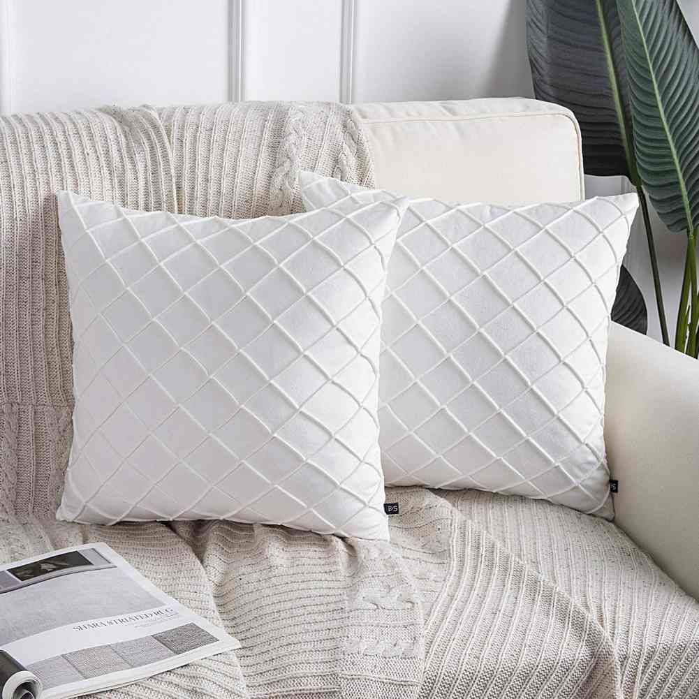 Cross Pleated Cushion