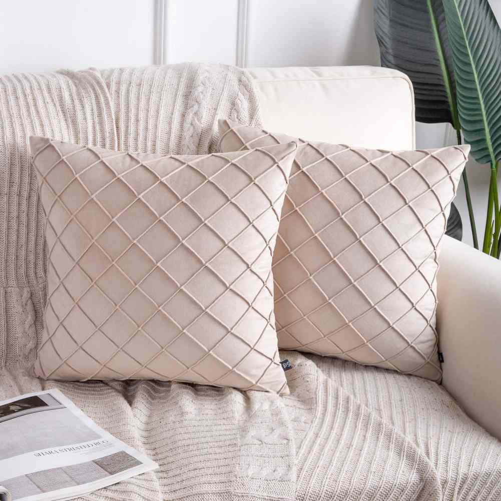 Cross Pleated Cushion