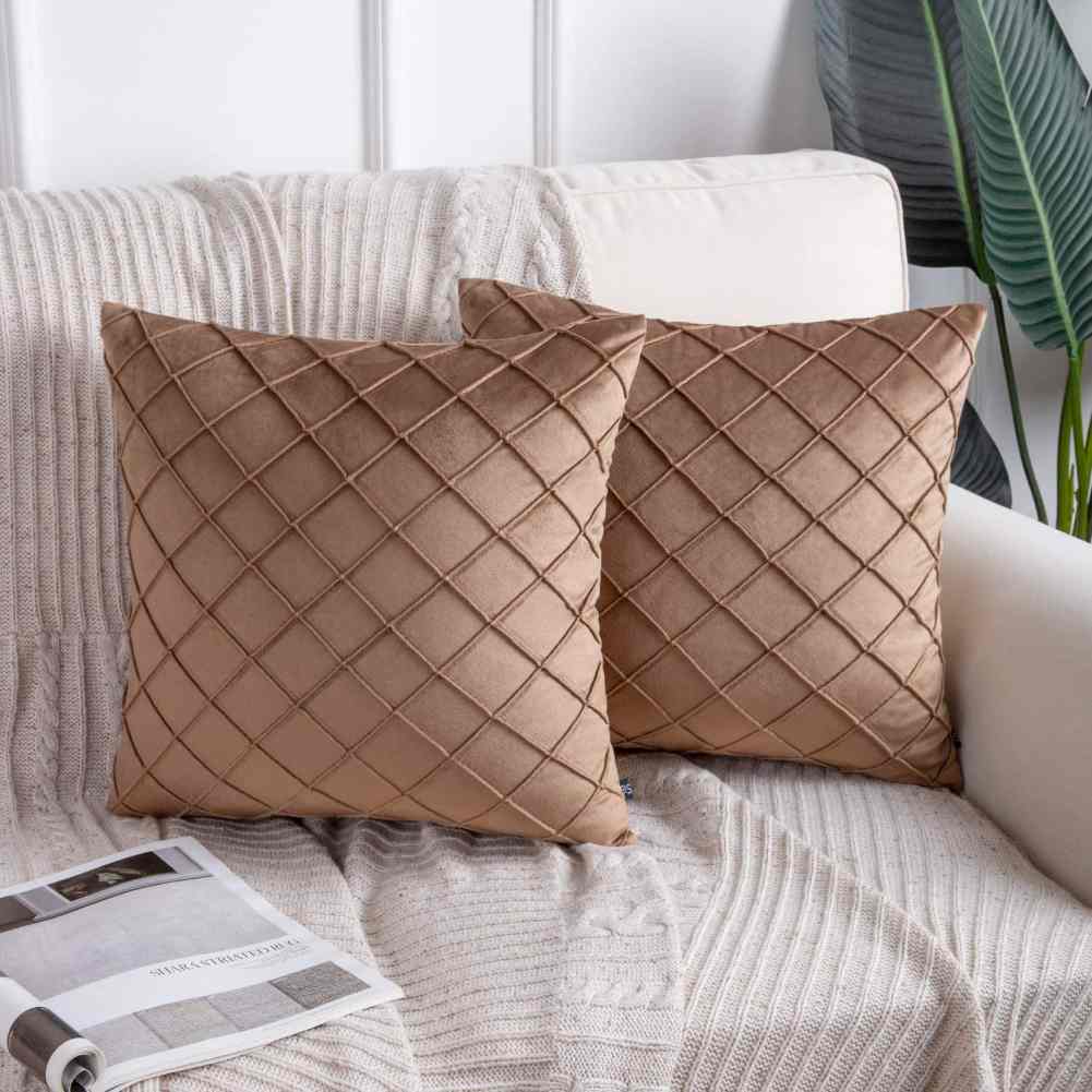 Cross Pleated Cushion