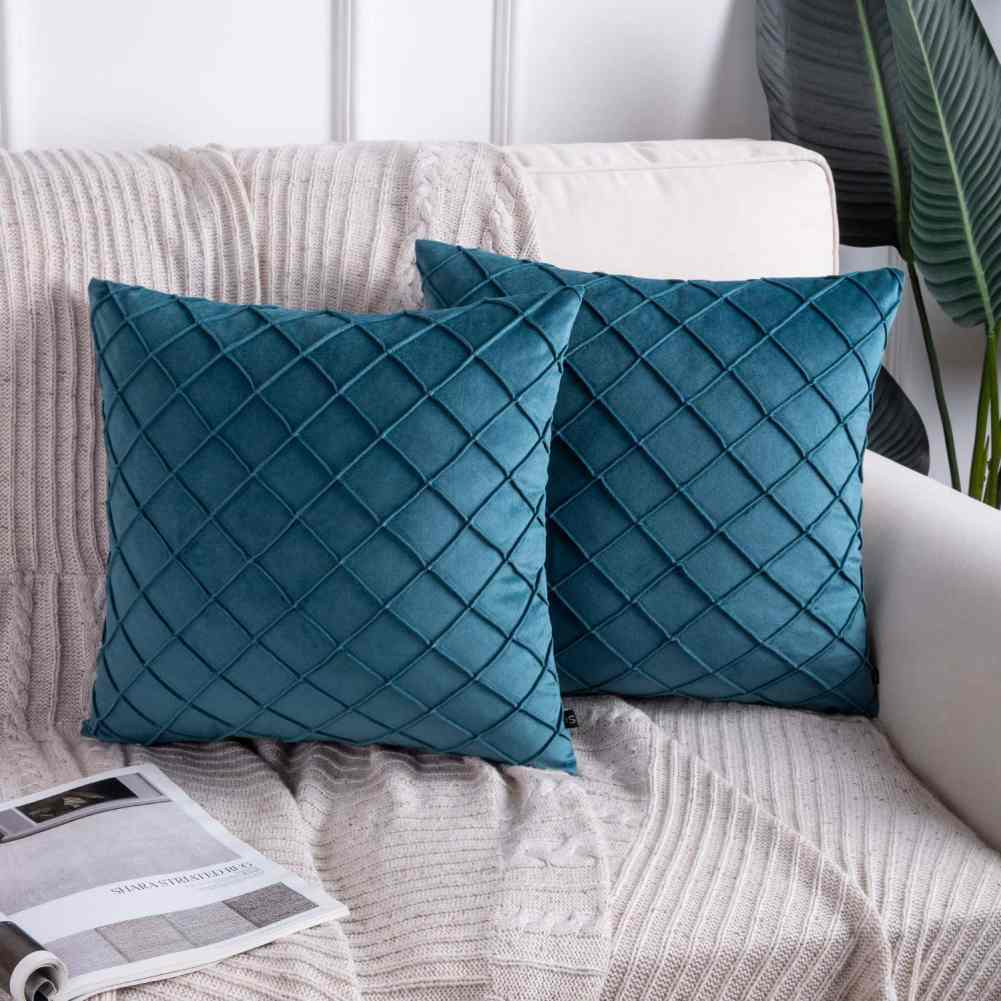 Cross Pleated Cushion