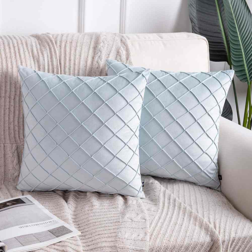 Cross Pleated Cushion