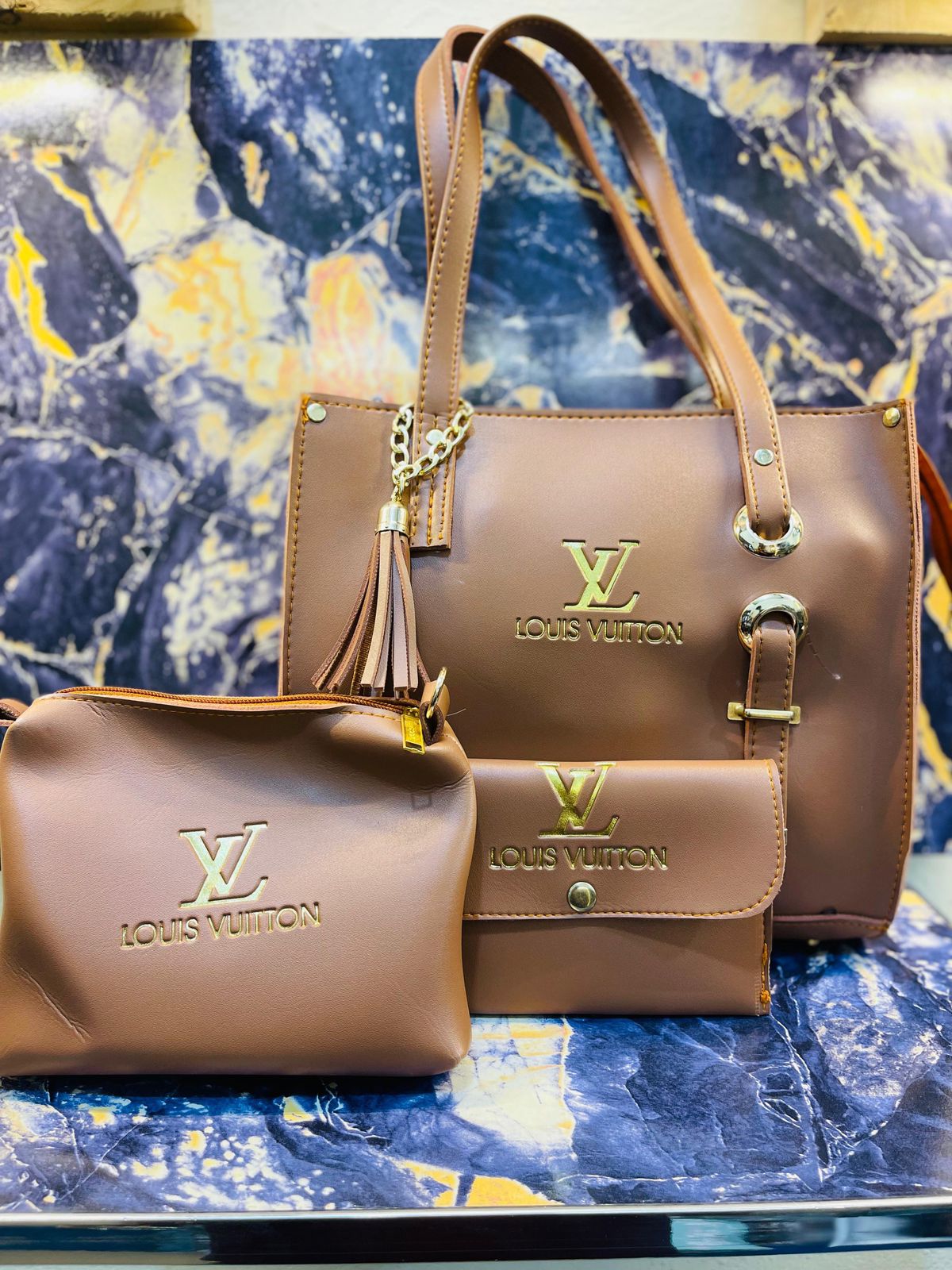 LOUIS VUITTON 3 PC BAG 💼